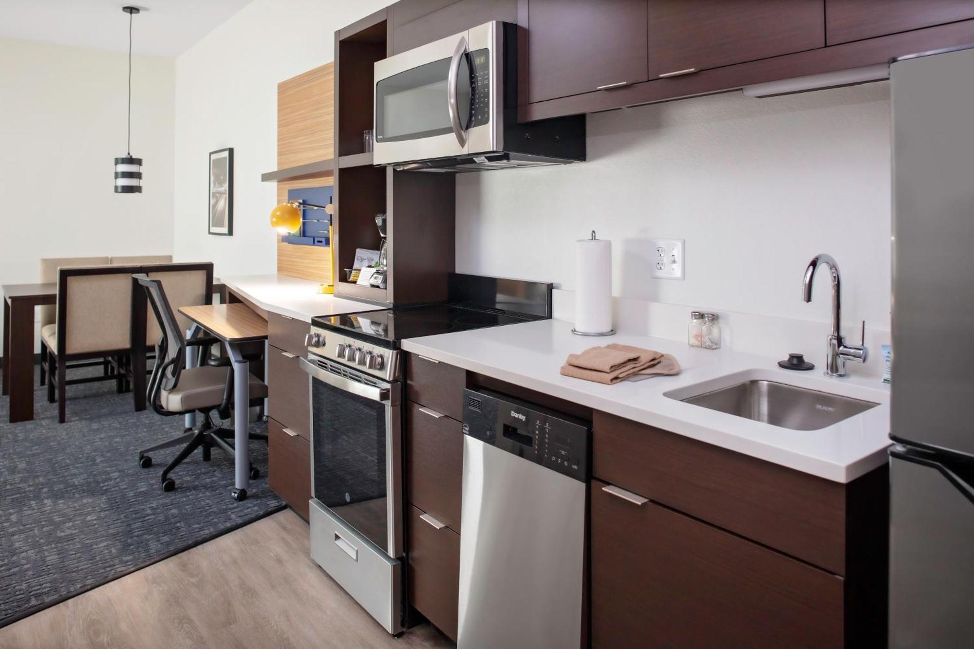 Towneplace Suites By Marriott Orlando Airport Esterno foto